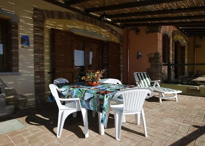 Casa de Férias Bordo Piscina Vista Mare Wi-fi Gratis *