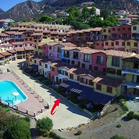 Holiday home Bordo Piscina Vista Mare Wi-fi Gratis