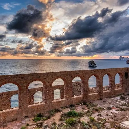 Bordo Piscina Vista Mare Wi-fi Gratis Holiday home *