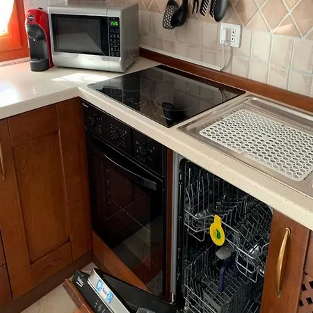 Holiday home Bordo Piscina Vista Mare Wi-fi Gratis *