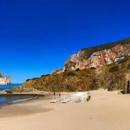 Bordo Piscina Vista Mare Wi-fi Gratis