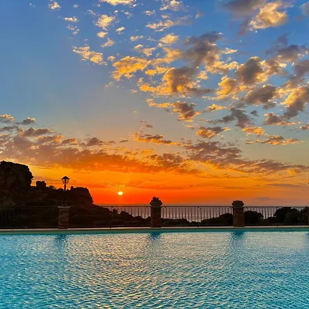 Bordo Piscina Vista Mare Wi-fi Gratis 펜션