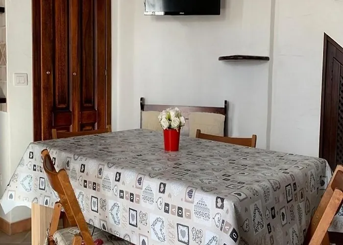 Bordo Piscina Vista Mare Wi-fi Gratis Дом отдыха